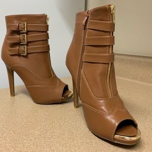 High Heel boots